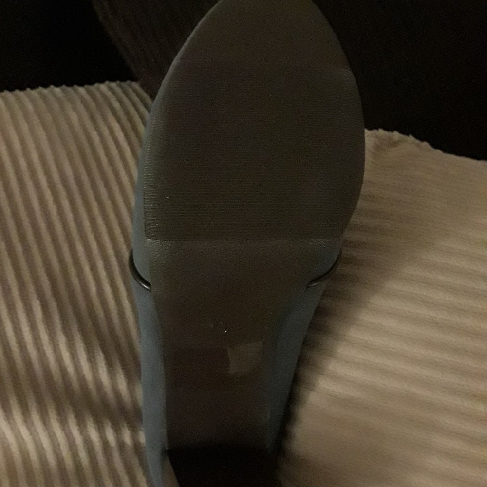 Boot - Picture 3 of 4